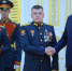 Евгений Солнцев наградил оренбуржцев за храбрость и помощь бойцам СВО - YasVesti.Ru
